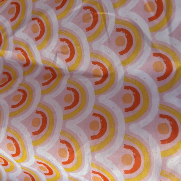 New - Picture 2 of 3